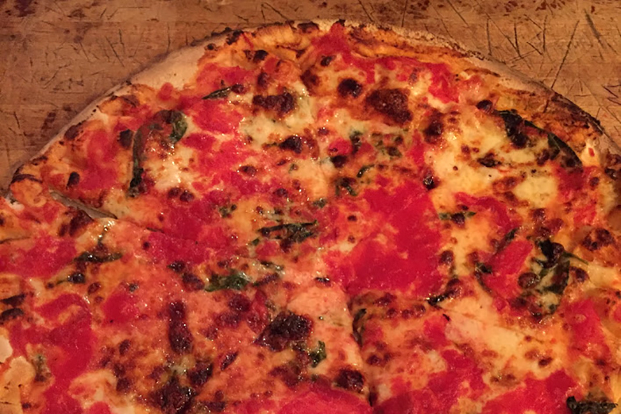 New York Pizza (C)EatTalkTravel